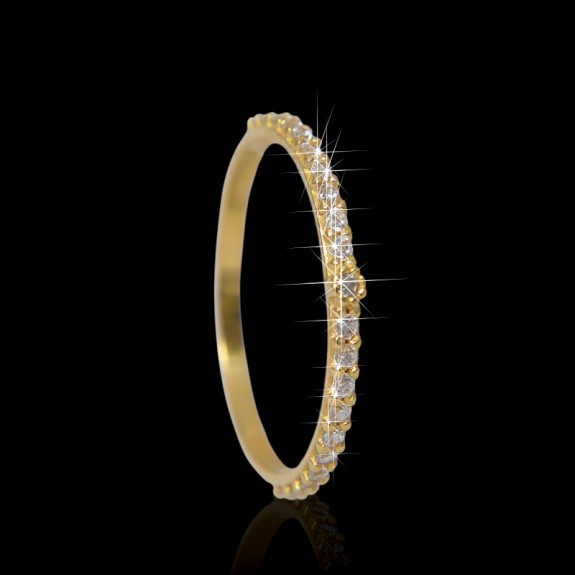 Anel de Ouro 18K   com Zircônias código 31307