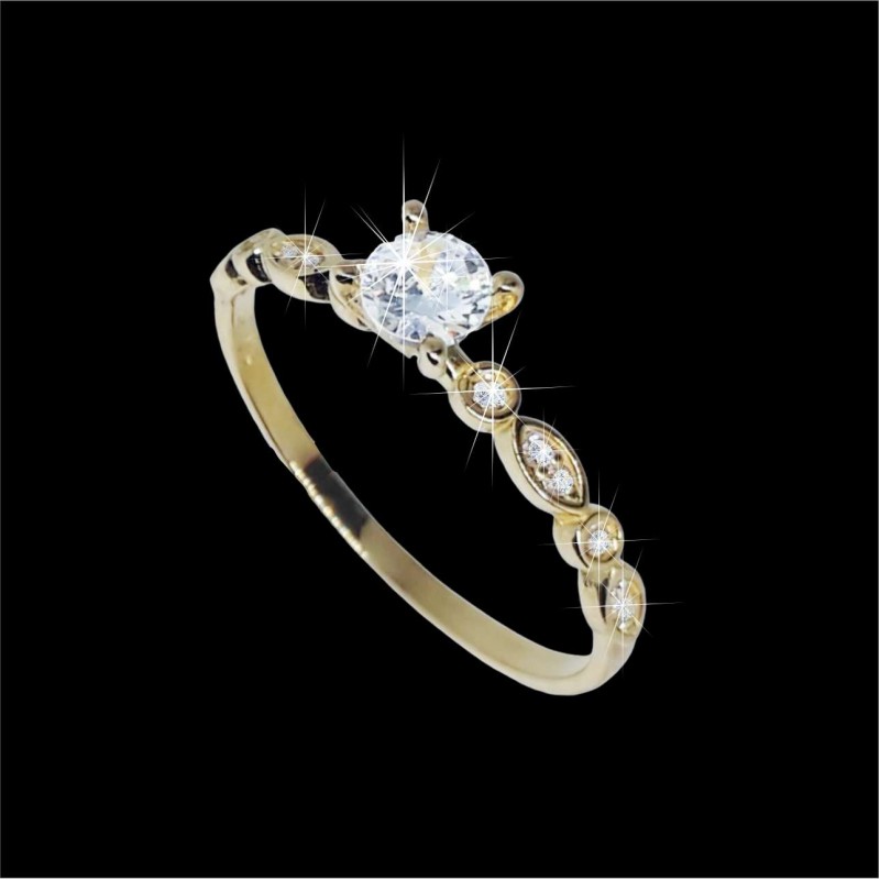 Anel de Ouro 18K Solitário Zircônias código 31340 Anel de Ouro 18K Solitário Zircônias código 31340