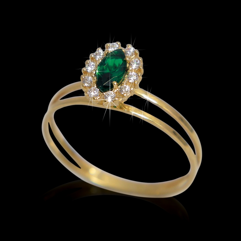Anel de Ouro 18K   com Zircônias código 31373